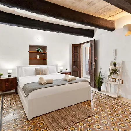 Nyaraló Historic 4br Steps From Mdina *